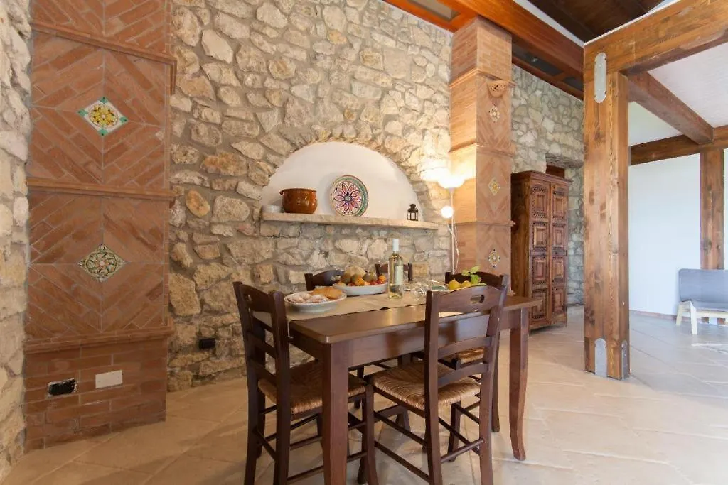 Antico Casale Siciliano 0*, Balata di Baida Italy